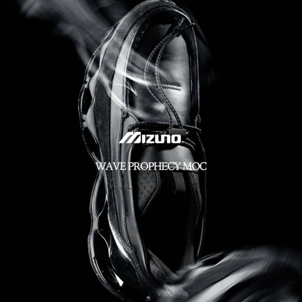 Mizuno | 過去と未来を繋ぐ革新的なモデル ― WAVE PROPHECY MOC 再来