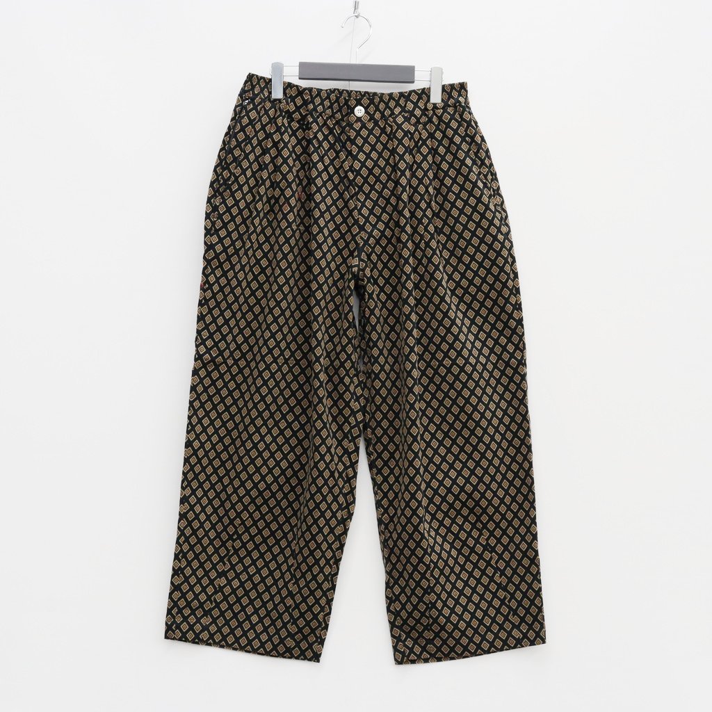 RHOMBUS CORDUROY BAGGY SLACKS #BLACK [FW23-B05] – cocorozashi