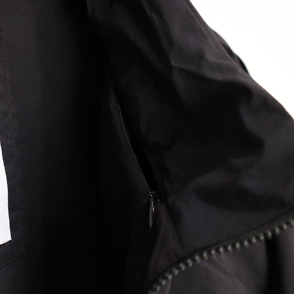 RIPPLE TRACK JACKET #Black [SS25-JK04]