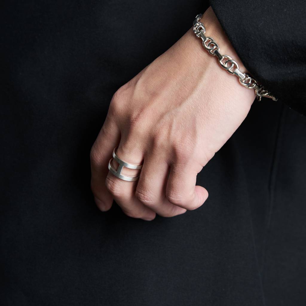 H Ring with Hair Line #SILVER [XOR112]