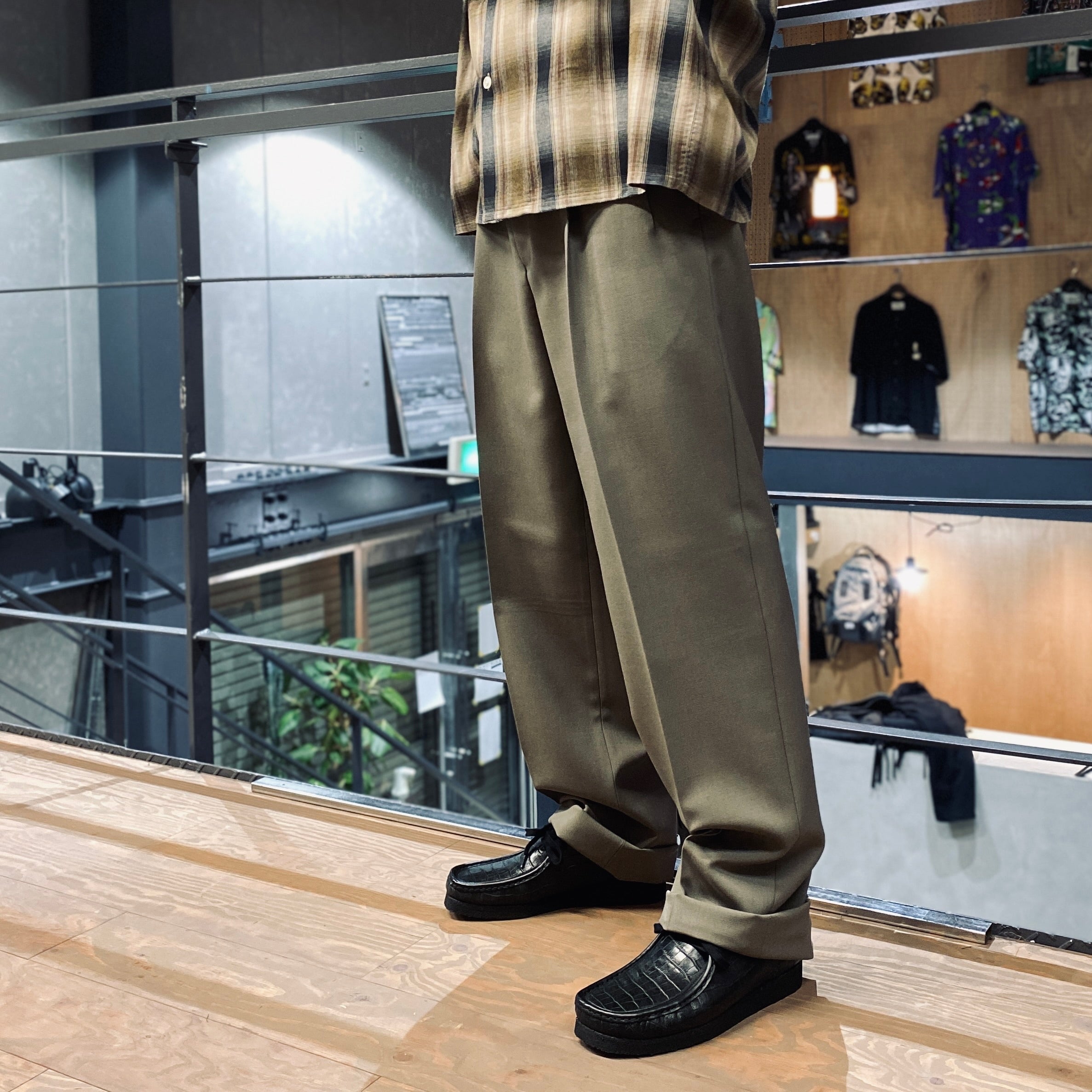 DOUBLE PLEATED TROUSERS #GRAY [23FW-WMP-TR06]