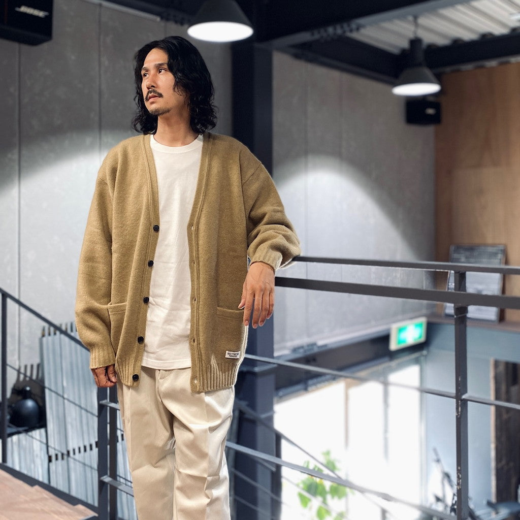 CLASSIC CARDIGAN -TYPE 1- #BEIGE [23FW-WMK-KN03]