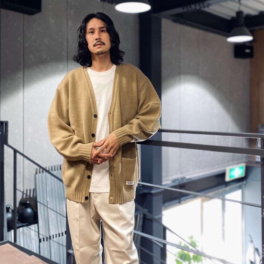 CLASSIC CARDIGAN -TYPE 1- #BEIGE [23FW-WMK-KN03]