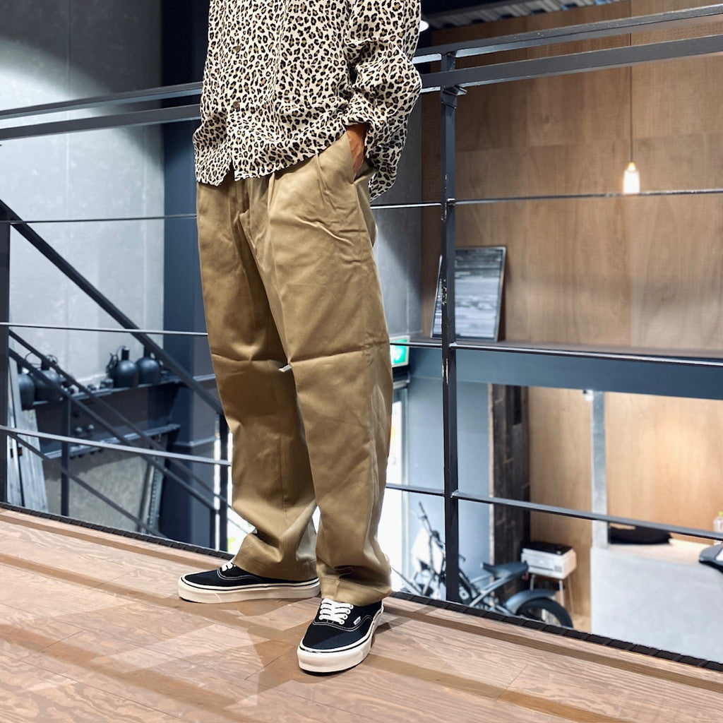 DOUBLE PLEATED CHINO TROUSERS #BEIGE [23FW-WMP-PT01]