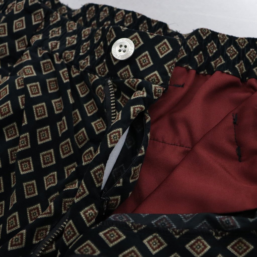 RHOMBUS CORDUROY BAGGY SLACKS #BLACK [FW23-B05]