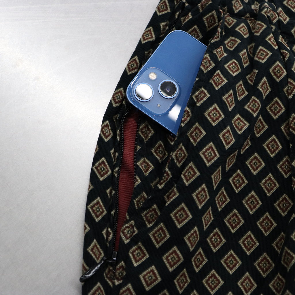 RHOMBUS CORDUROY BAGGY SLACKS #BLACK [FW23-B05]