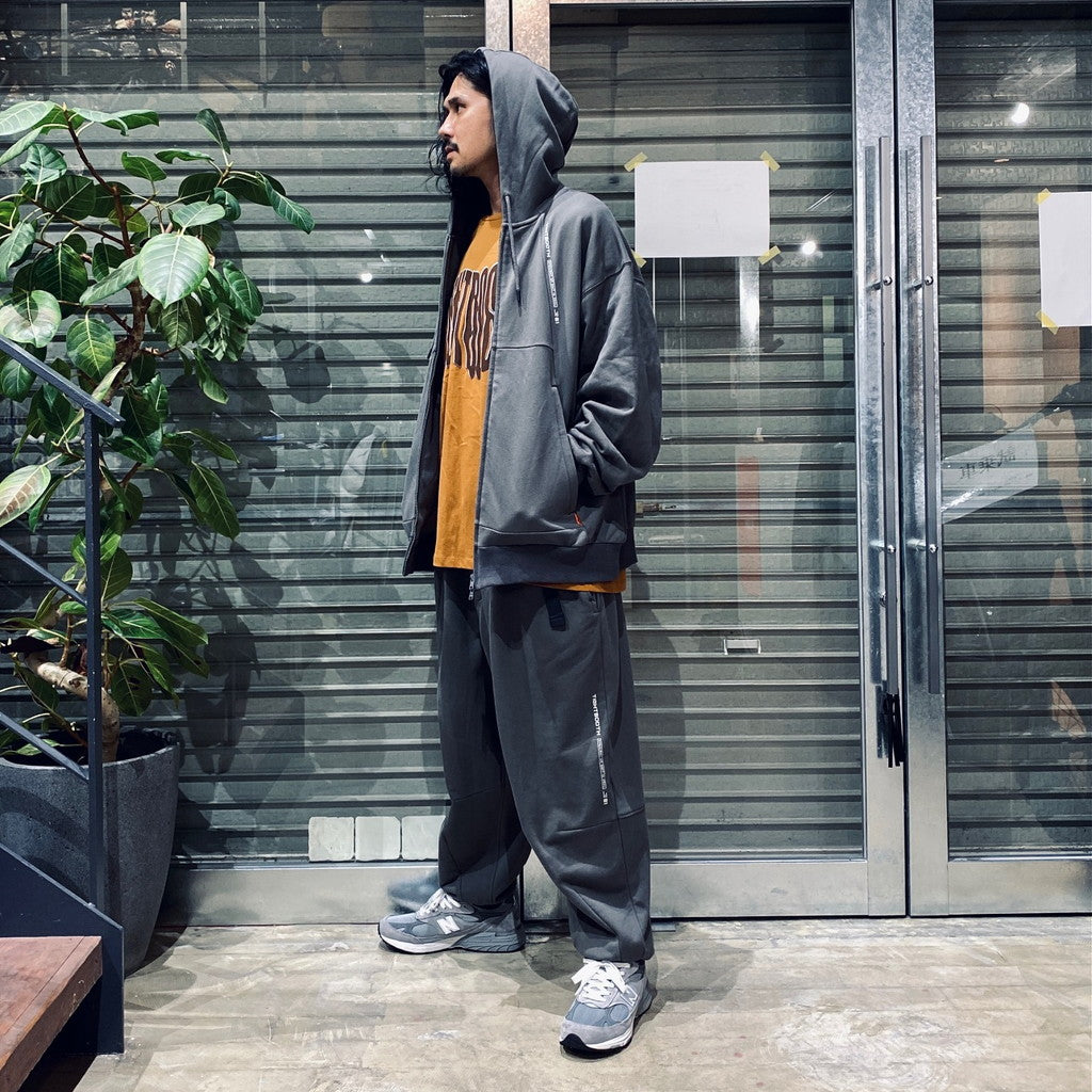 PYRAMID SWEAT BALLOON PANTS #CHARCOAL [FW23-B06]