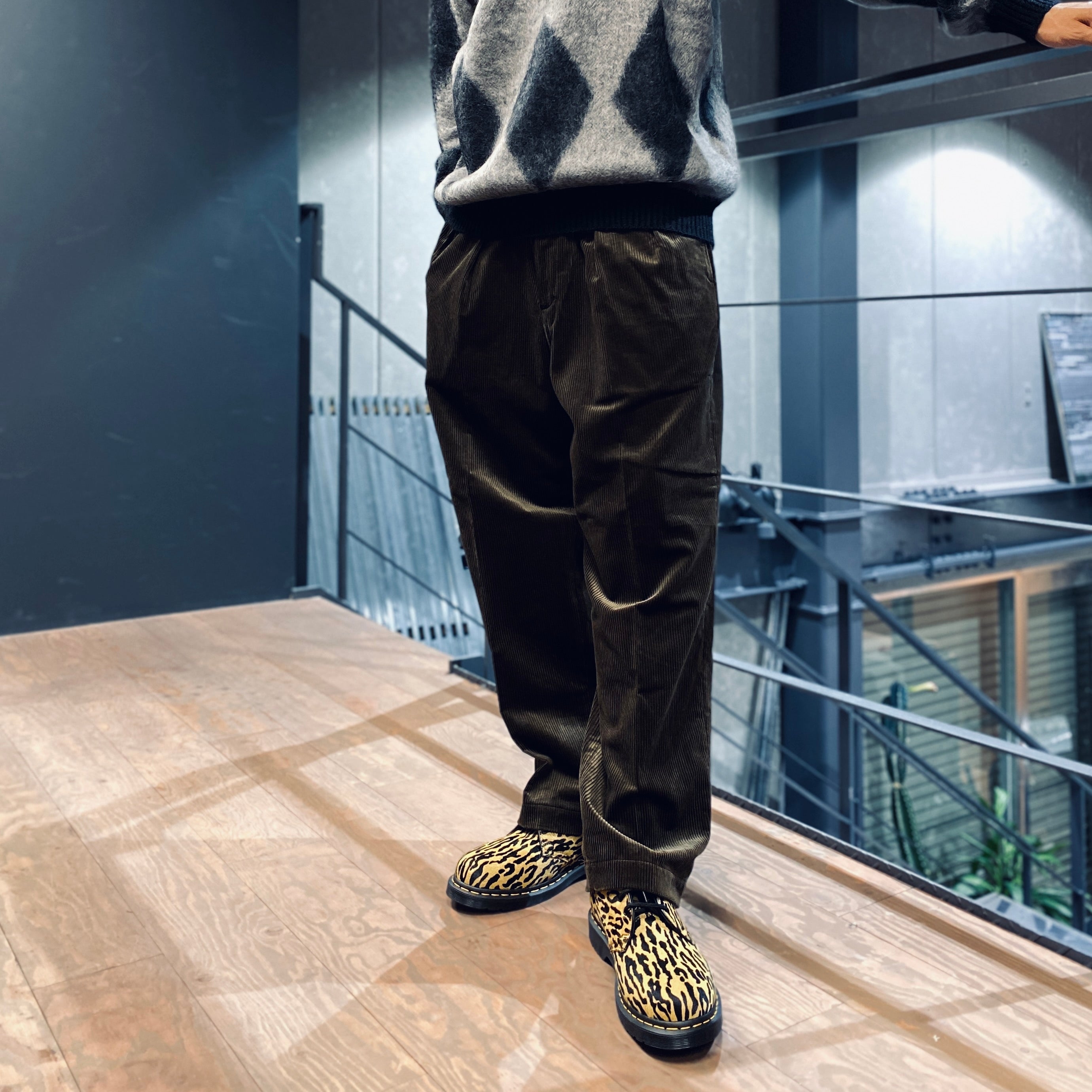 DOUBLE PLEATED CORDUROY TROUSERS #BROWN [23FW-WMP-PT02]