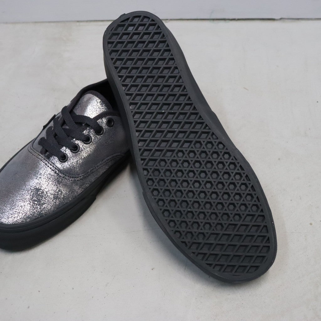 Authentic (Foil Suede Light Grey) #Silver [VN000D6GLTG]