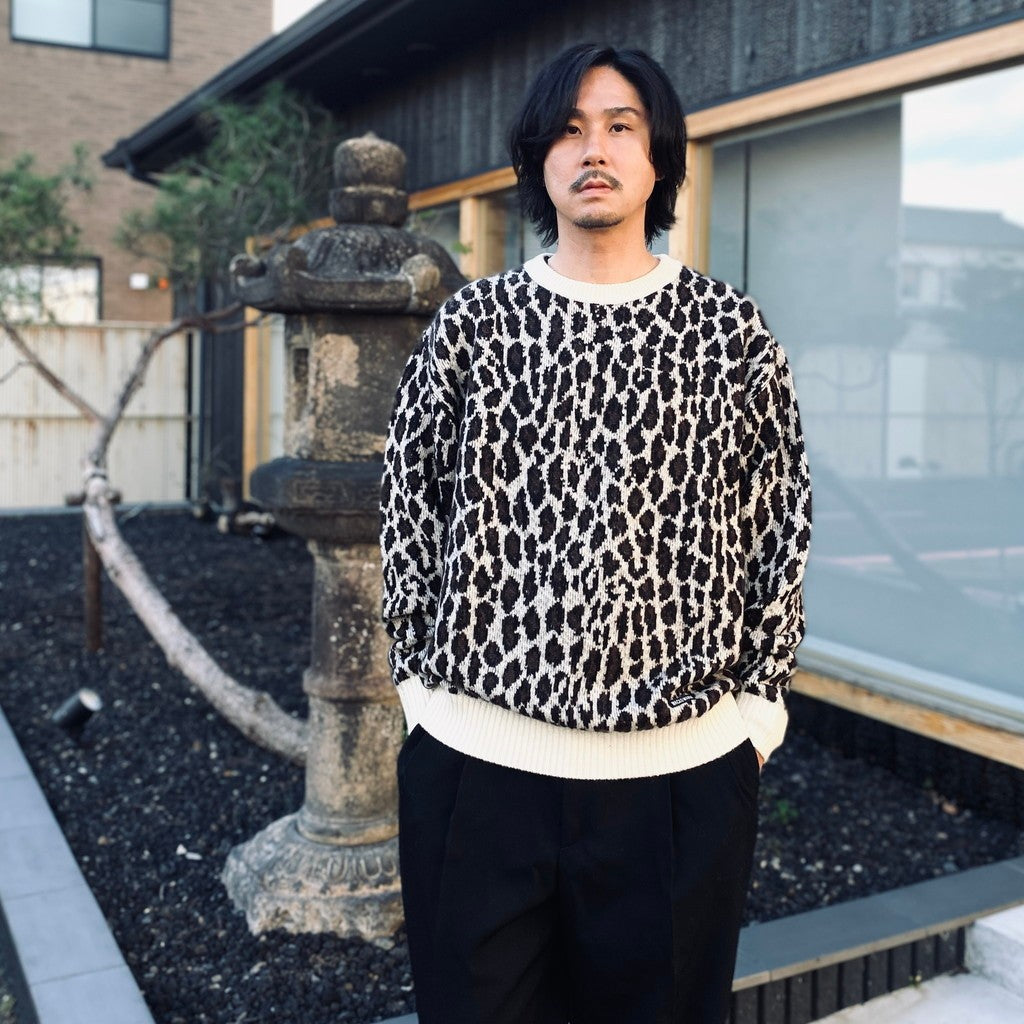 LEOPARD MOHAIR JACQUARD CREW NECK SWEATER #WHITE [26FW-WMK-KN16]