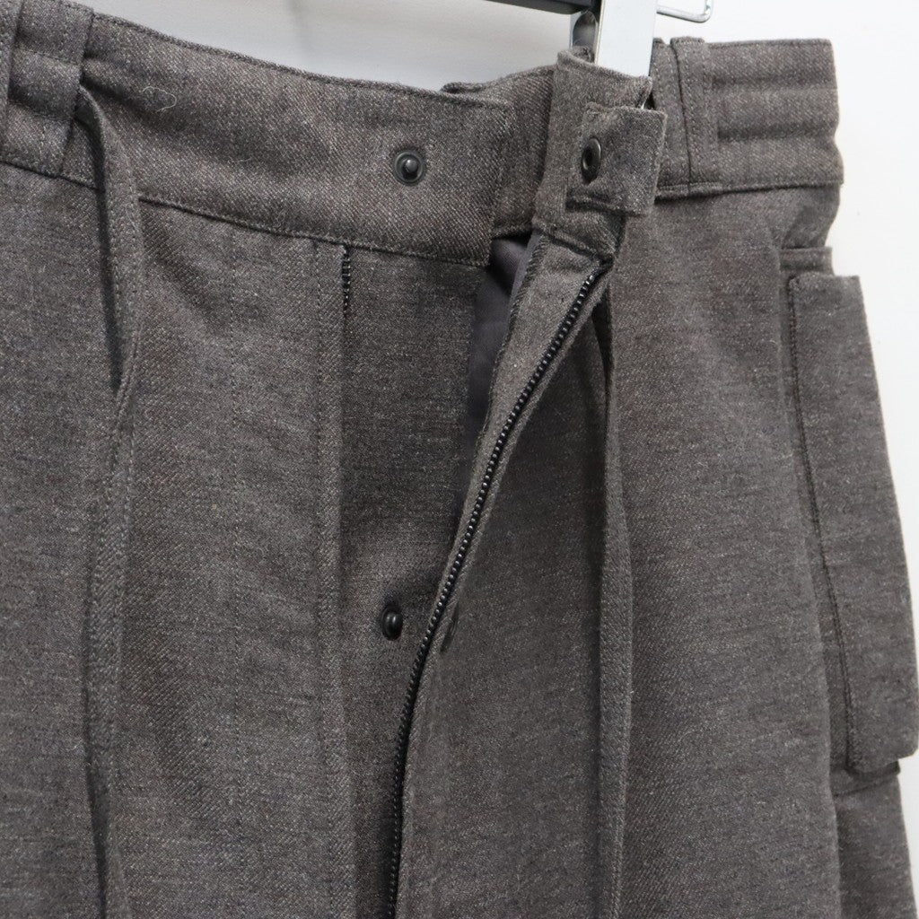 MORPH YI PANTS #CHARCOAL [JI-26AW-PT03-1]