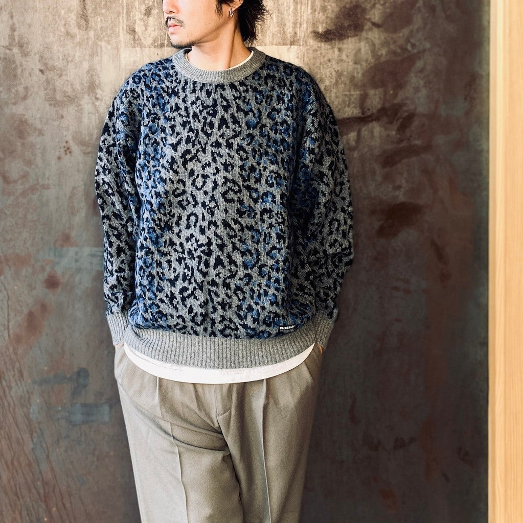 LEOPARD MOHAIR CREW NECK SWEATER #GRAY [25FW-WMK-KN07]