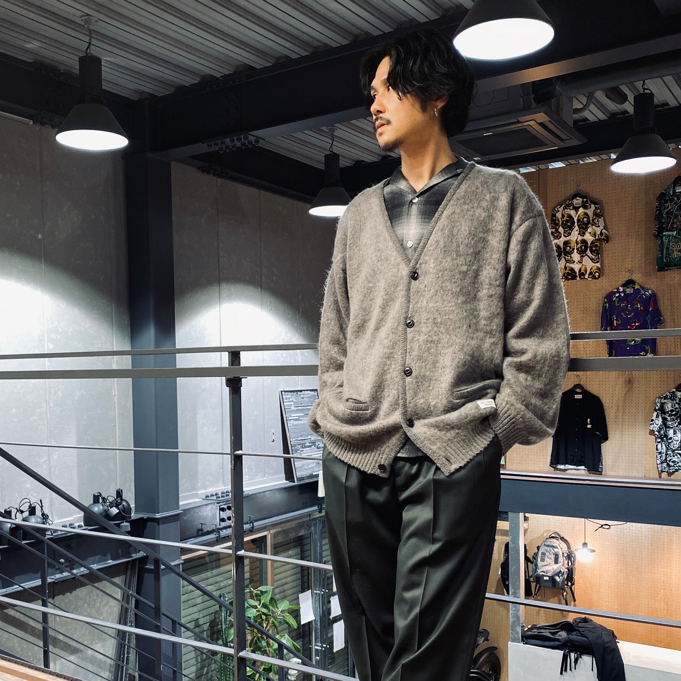 ネイビー モヘア混紡 ケープスタイル 送料無料】ふんわり手編みリアルモヘアニット ジャケットカーディガン