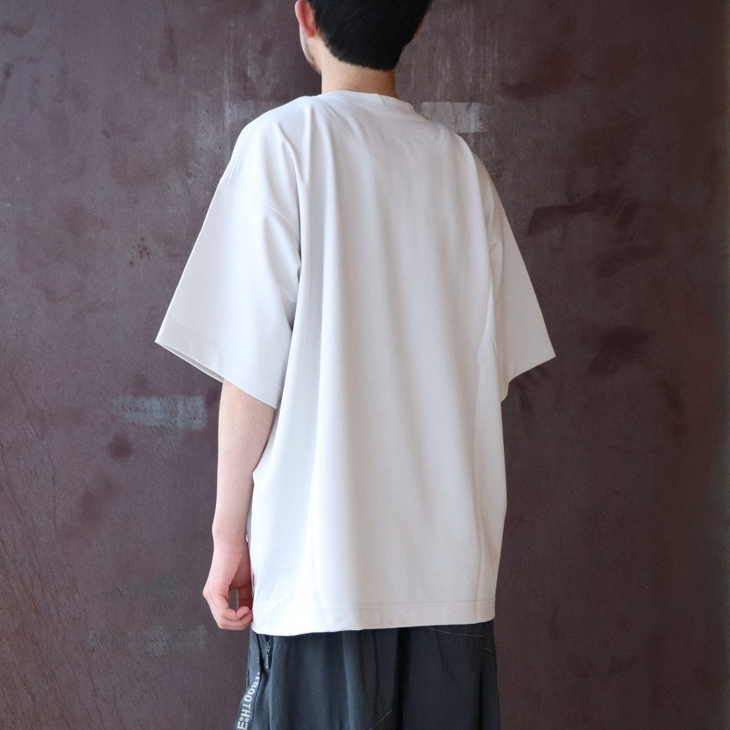 SND1 - Basic Pocket Tee (Ver. Sharp) #Cream [GOOPI-26SS-APR-01]