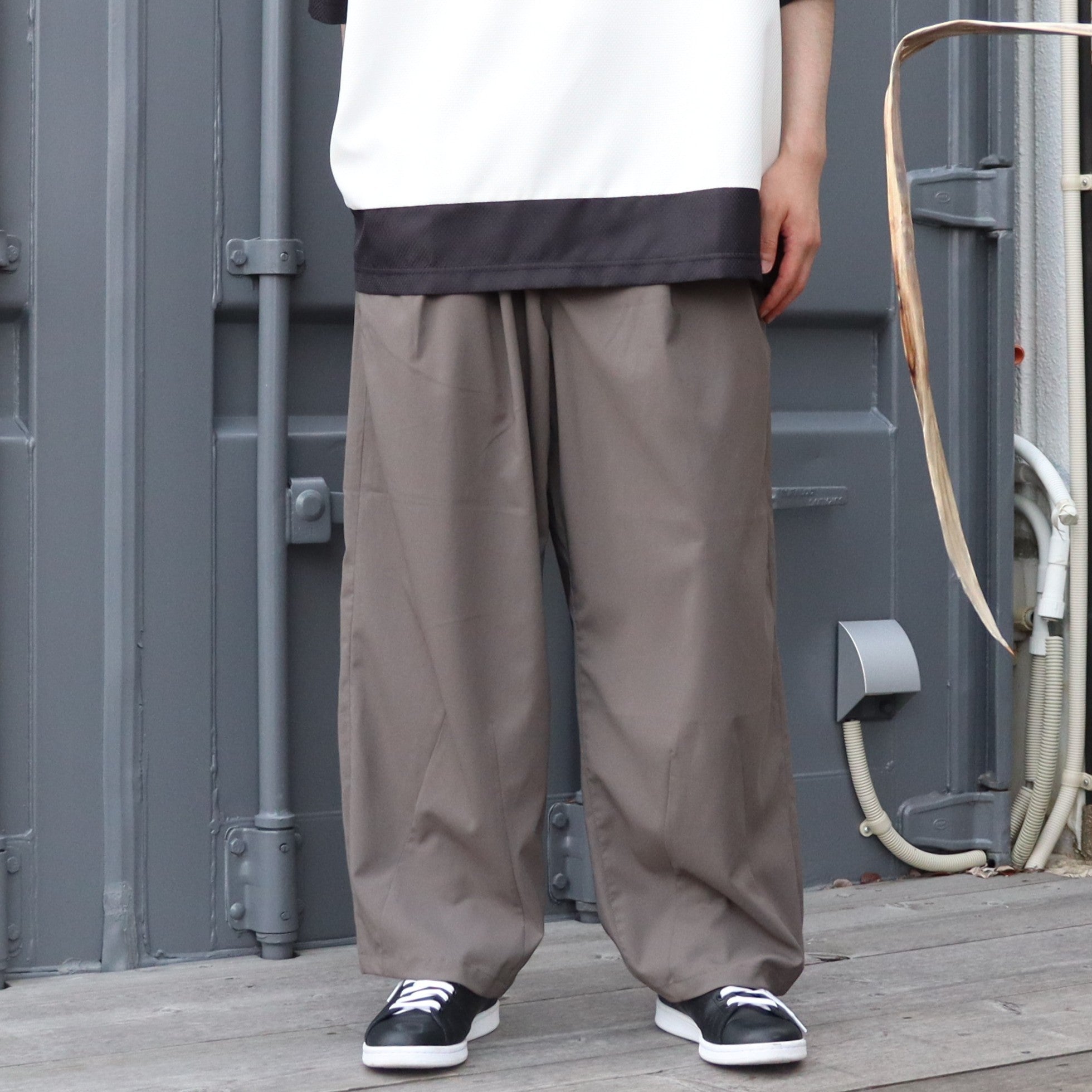 乾爽寬鬆休閒褲 #炭灰色 [SU25-B08]