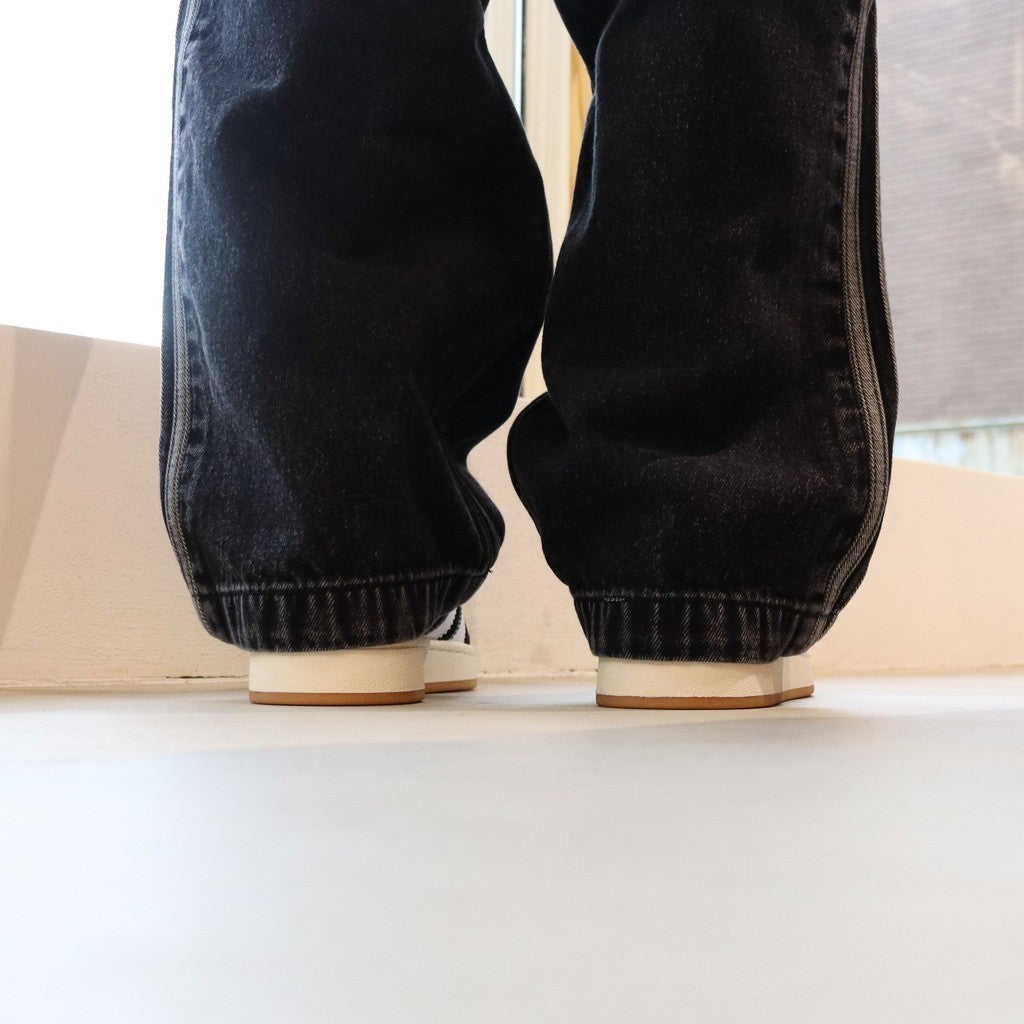 CAMPUS 00s #コアブラック/フットウェアホワイト/オフホワイト [HQ8708]