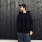 LIGHT FLEECE ZIP HOODED LENS SWEATSHIRT #BLACK 999 [20CMSS081A-002246G]