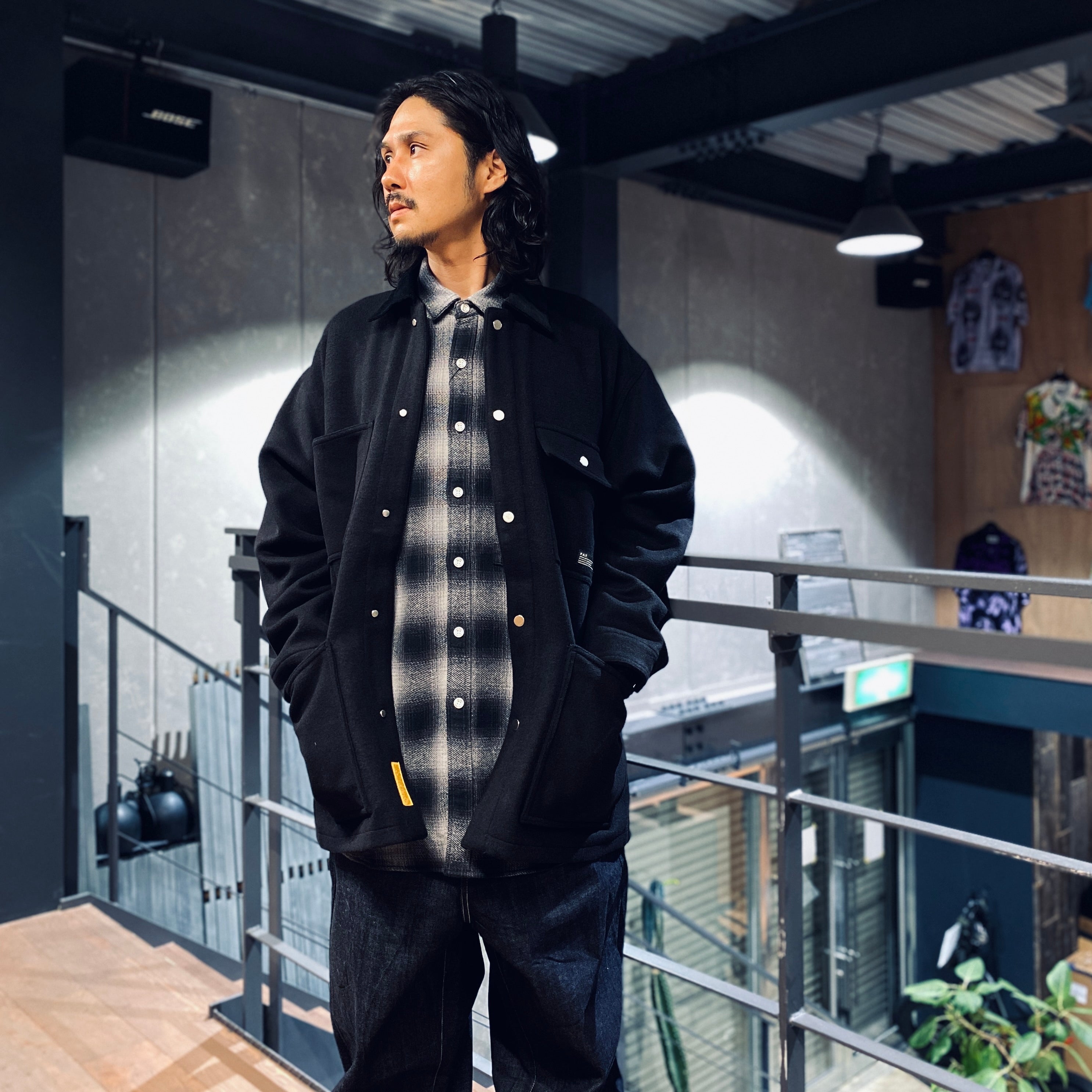 VARBOUALL #黑色 [F32320-SH17]