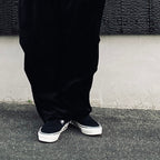 LX Classic Slip-On 98 (CHCKRBRD SIDEWALL BLACK/MARSHMALLOW) #Black/White [VN000E96BPQ]