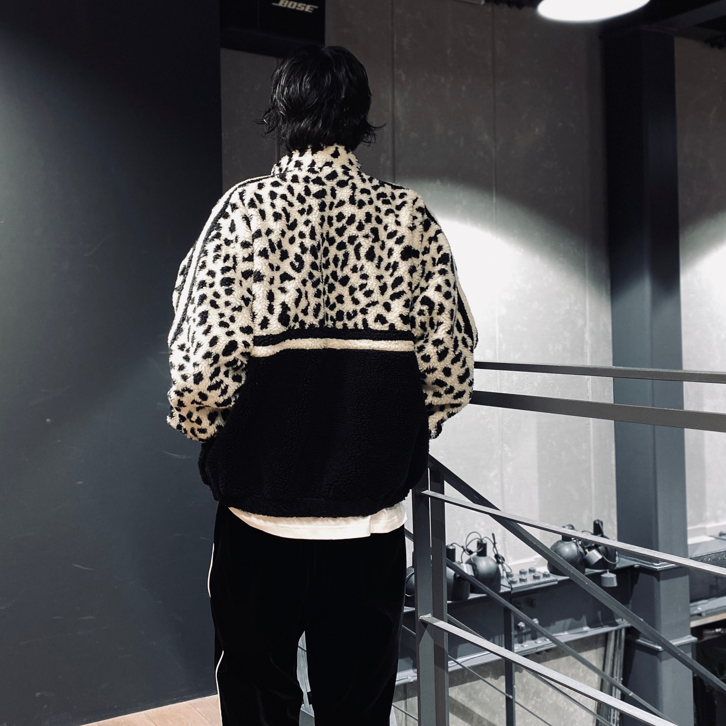 LEOPARD BOA TRACK JACKET #OFFWHITE [23FW-WMO-TJ01]