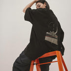 M005-i “Crescent-G” Graphic Tee #SHADOW [GOOPI-24SS-APR-04]