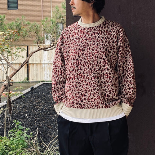 LEOPARD JACQUARD CREW NECK SWEATER #WHITE [26FW-WMK-KN12]