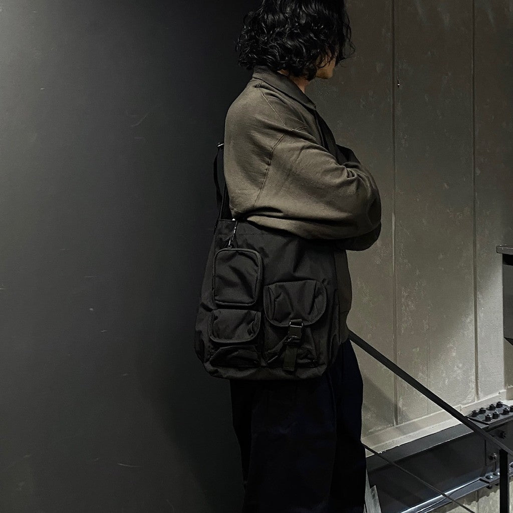 多口袋肩背包 #黑色 [BCL-69]