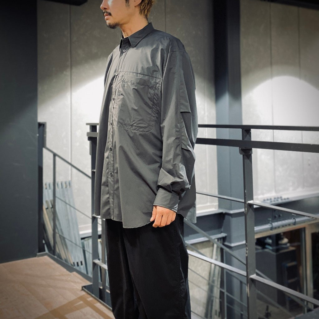 TECH TRAVEL SHIRT #CHARCOAL [BE-64025]