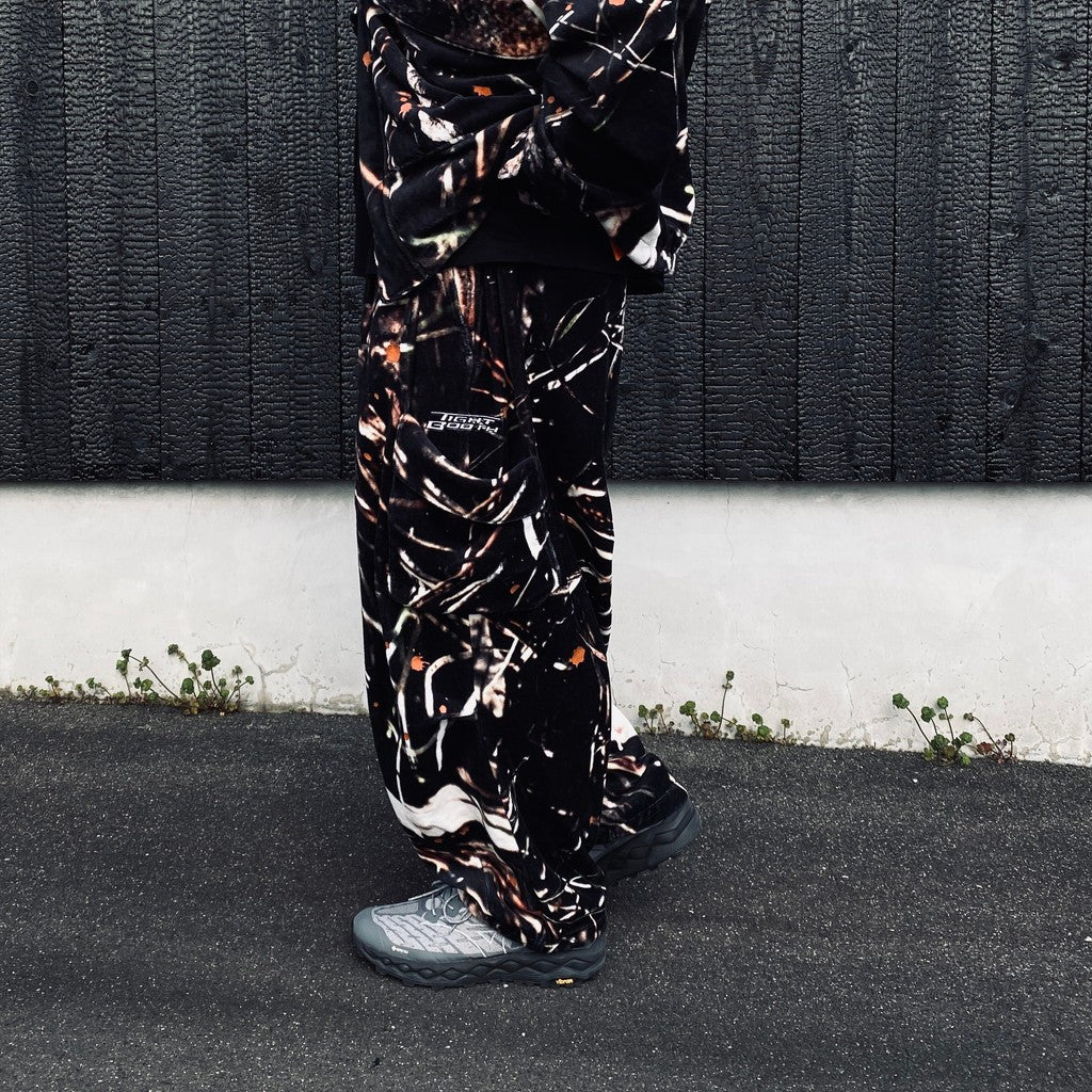 TACTICAL VELOUR CAMO BALLOON PANTS (TIGHTBOOTH x BES) #Camo [SS26-RC09]