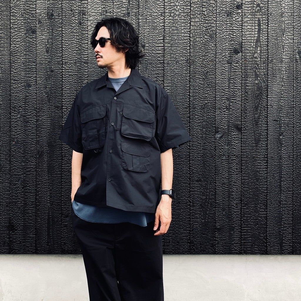 TECH MULTI TOOL POCKET SHIRT S/S SOLID #BLACK [BE-86026]