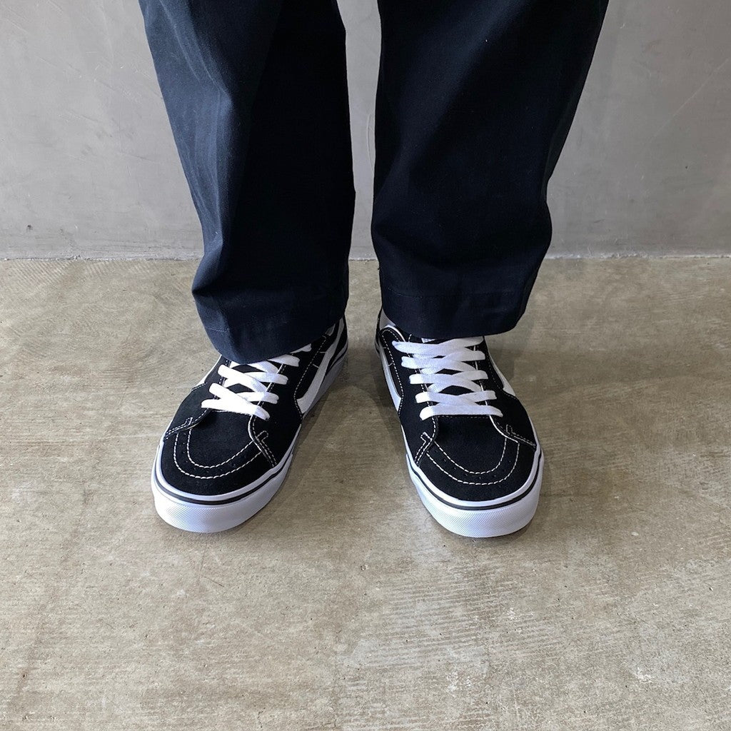 UA SK8-LOW #BLACK/TRUE WHITE [VN0A4UUK6BT]