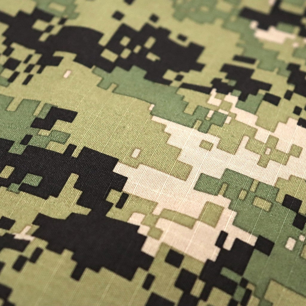 DIGITALCAMO SHOULDER POUCH #KHAKI [26FWE-WMA-BG03]