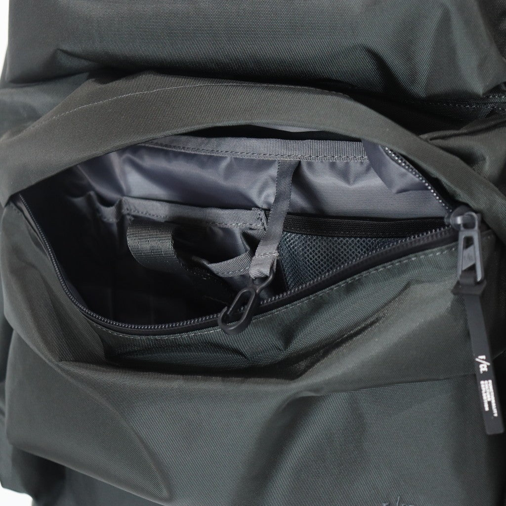 420 re/cor TECHNICAL DAY PACK #Gray [FCD31251B0001]