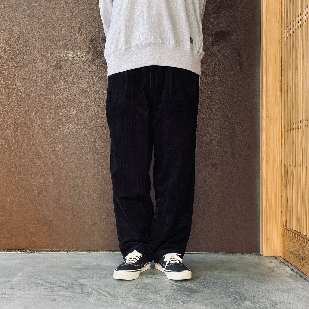WALLIES #BLACK [F32620-PN22]