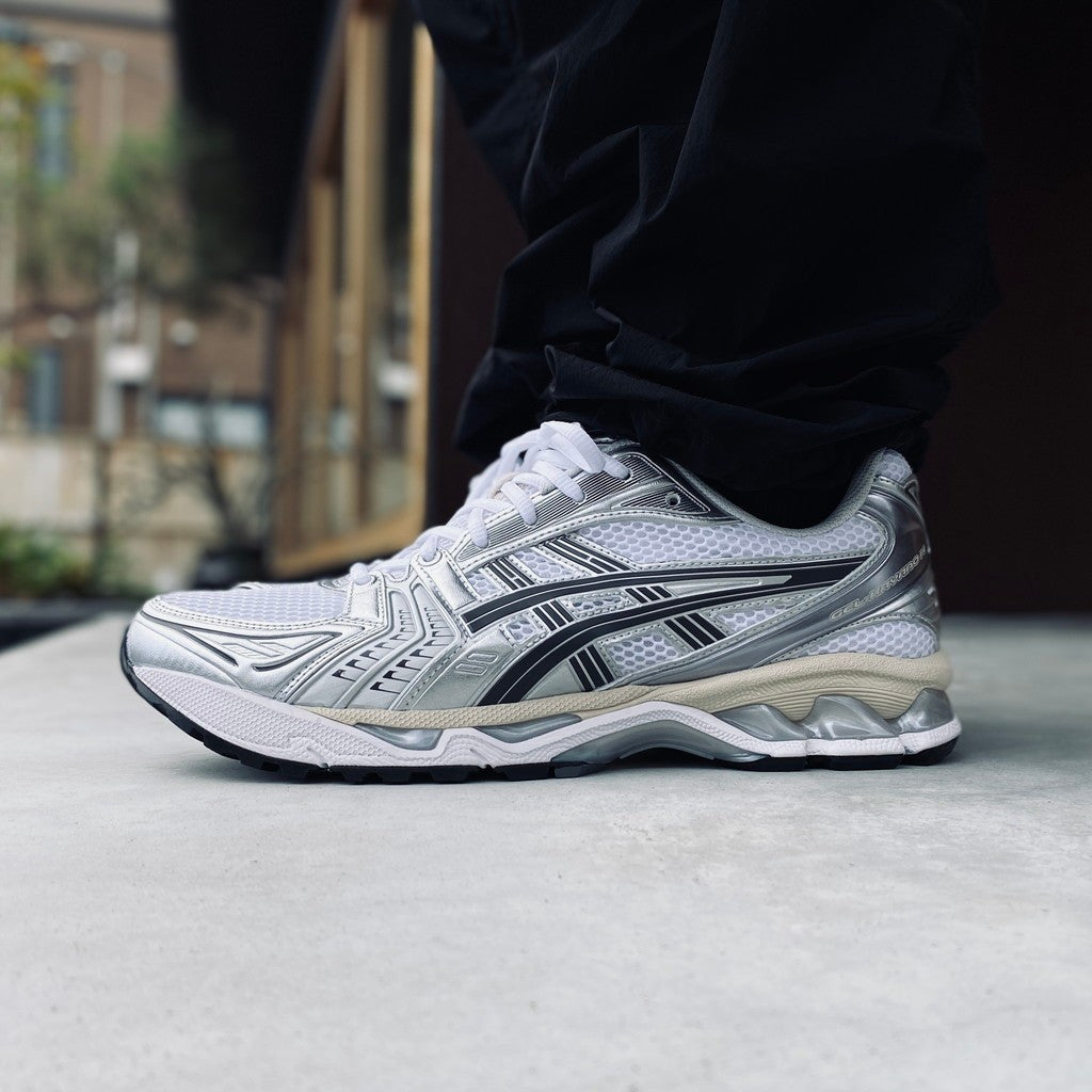 GEL-KAYANO 14 #WHITE/GRAPHITE GREY [1203A537]