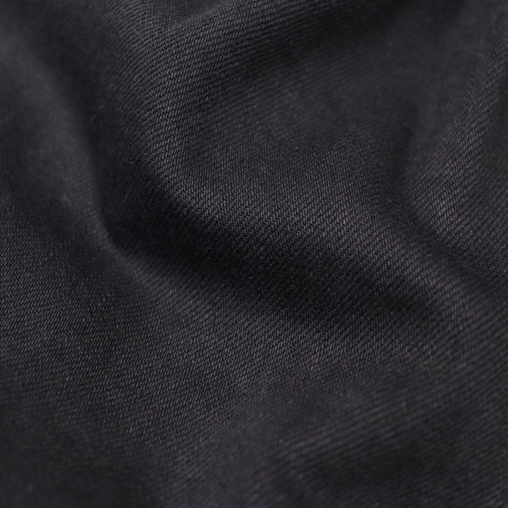 EIGHT #BLACK [AY-1001]