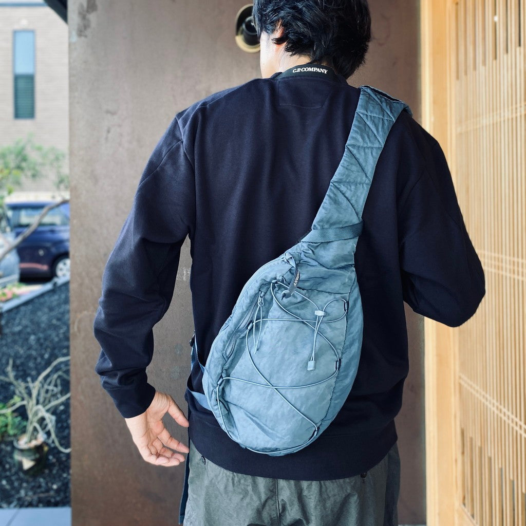 NYLON B LENS CROSSBODY RUCKSACK #ORION BLUE 871 [21CMAC735A-005269G-26FWP]