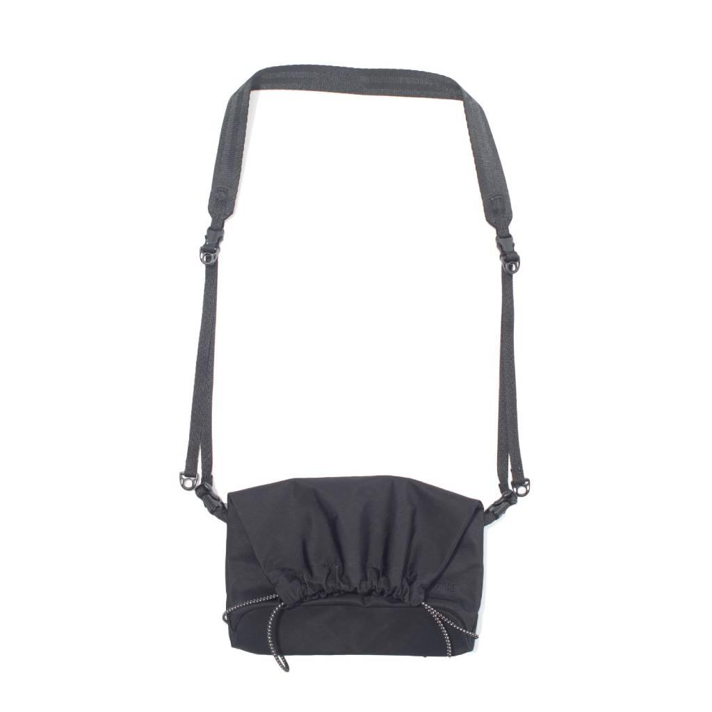 TEXTURED TWILL DRAWSTRING SACOCHE #BLACK [FTT36261B0005]