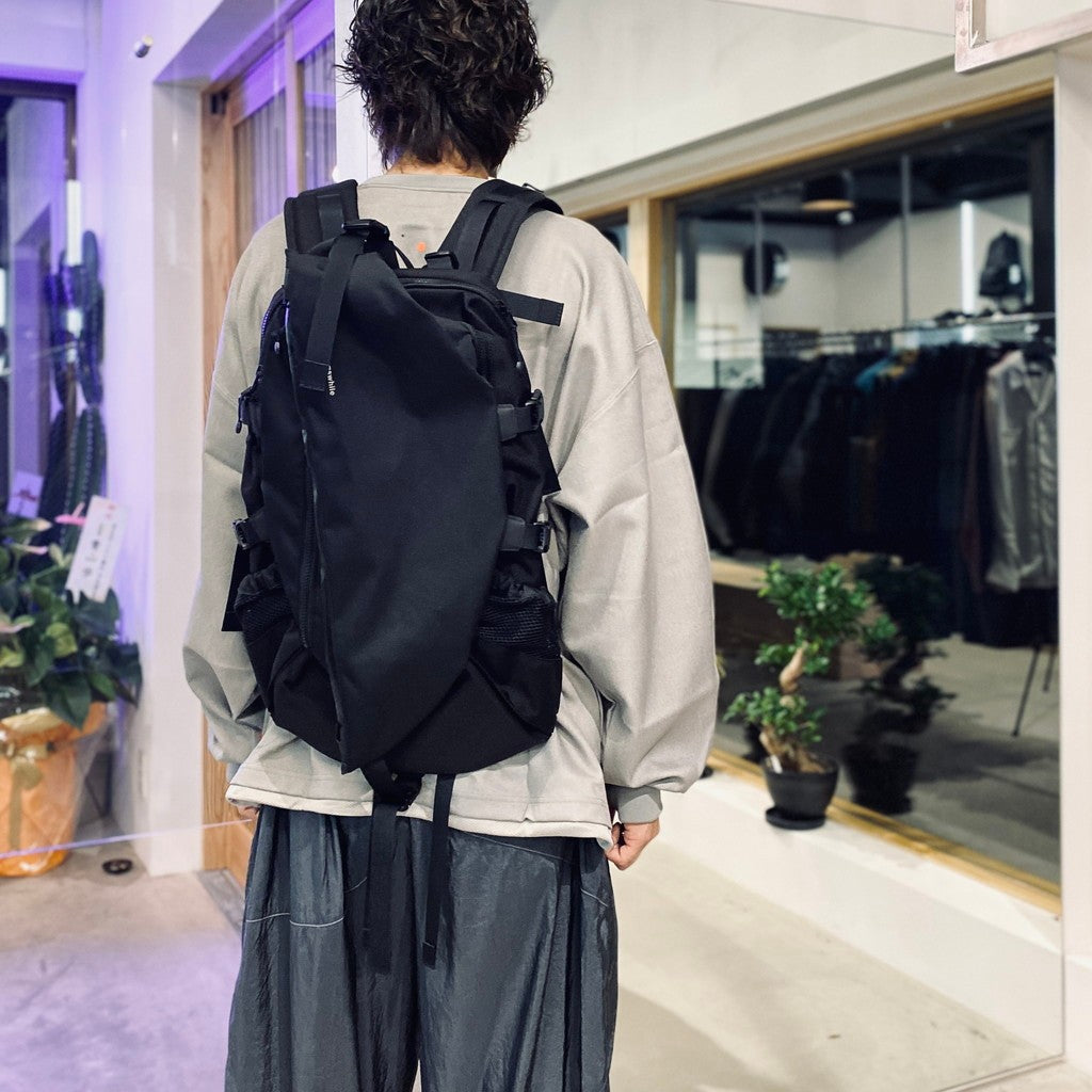 同時 | “GW-1U” CORDURA 尼龍“OUTSIDE”背包 #黑色 [GOOPI-25AW-SEP-03]