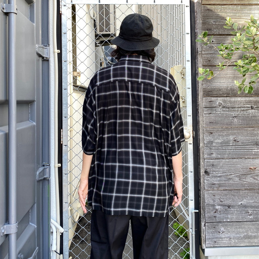 技嘉#黑色 [F32410-SH14]