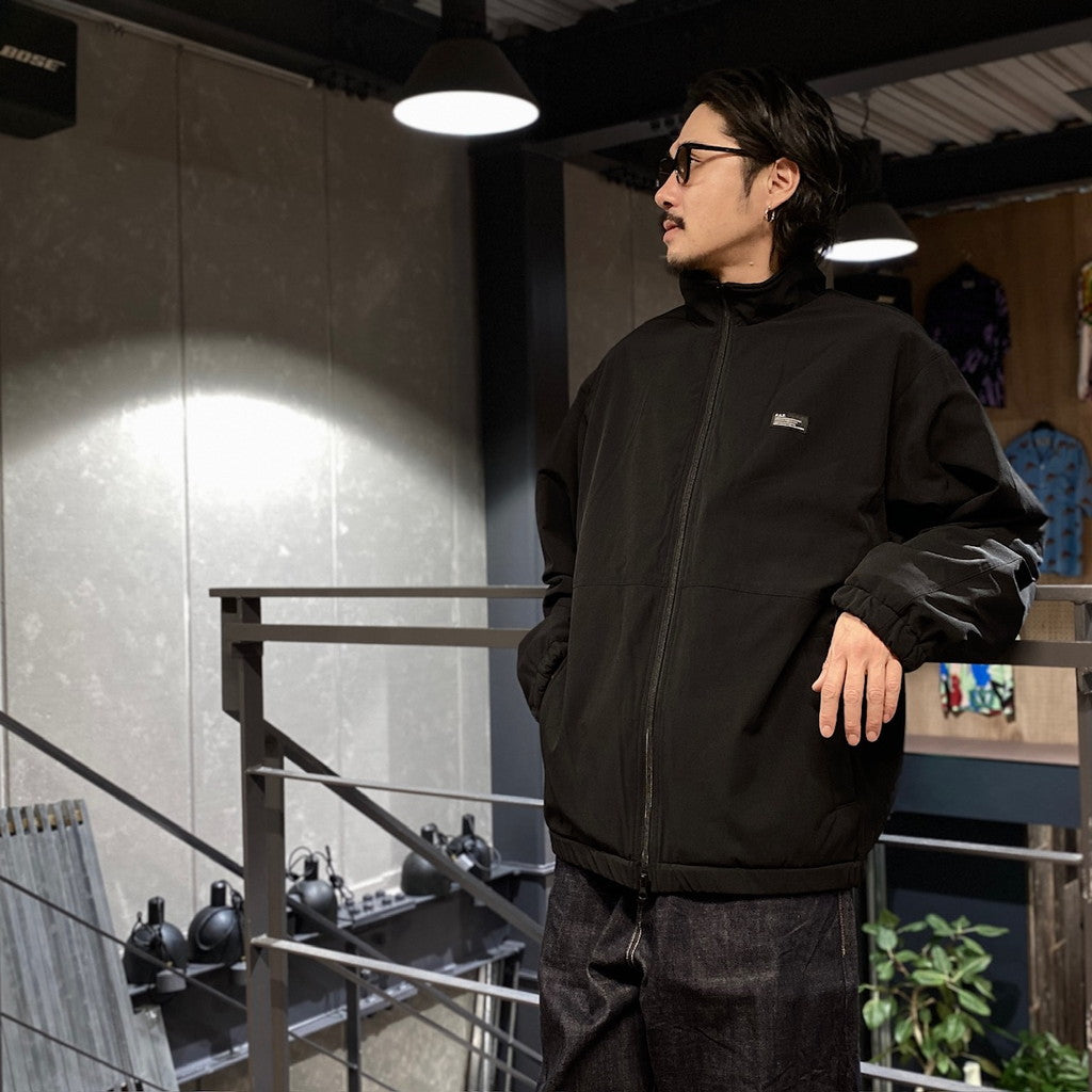 STANDILITY #BLACK [F32410-JK01]