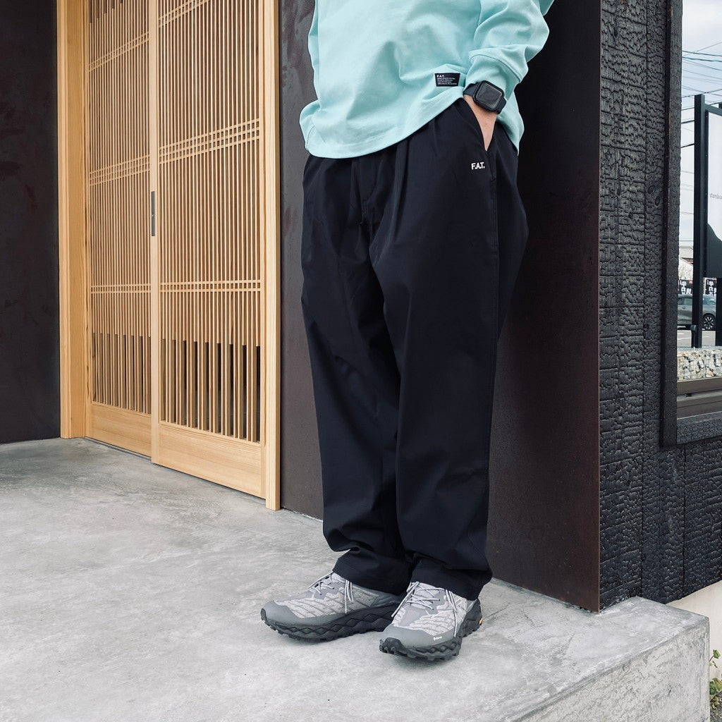 ELEPHANT #BLACK [F32520-PN04]