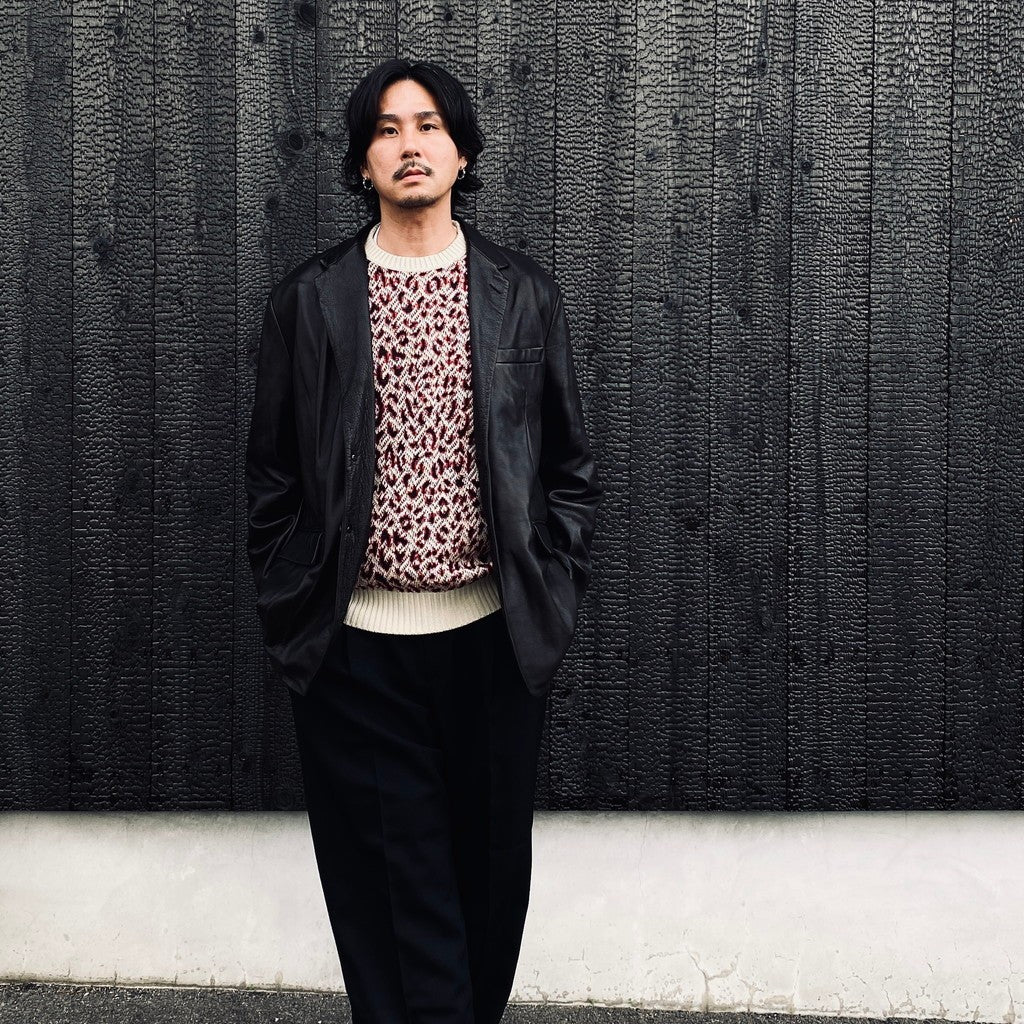 LEOPARD JACQUARD CREW NECK SWEATER #WHITE [26FW-WMK-KN12]