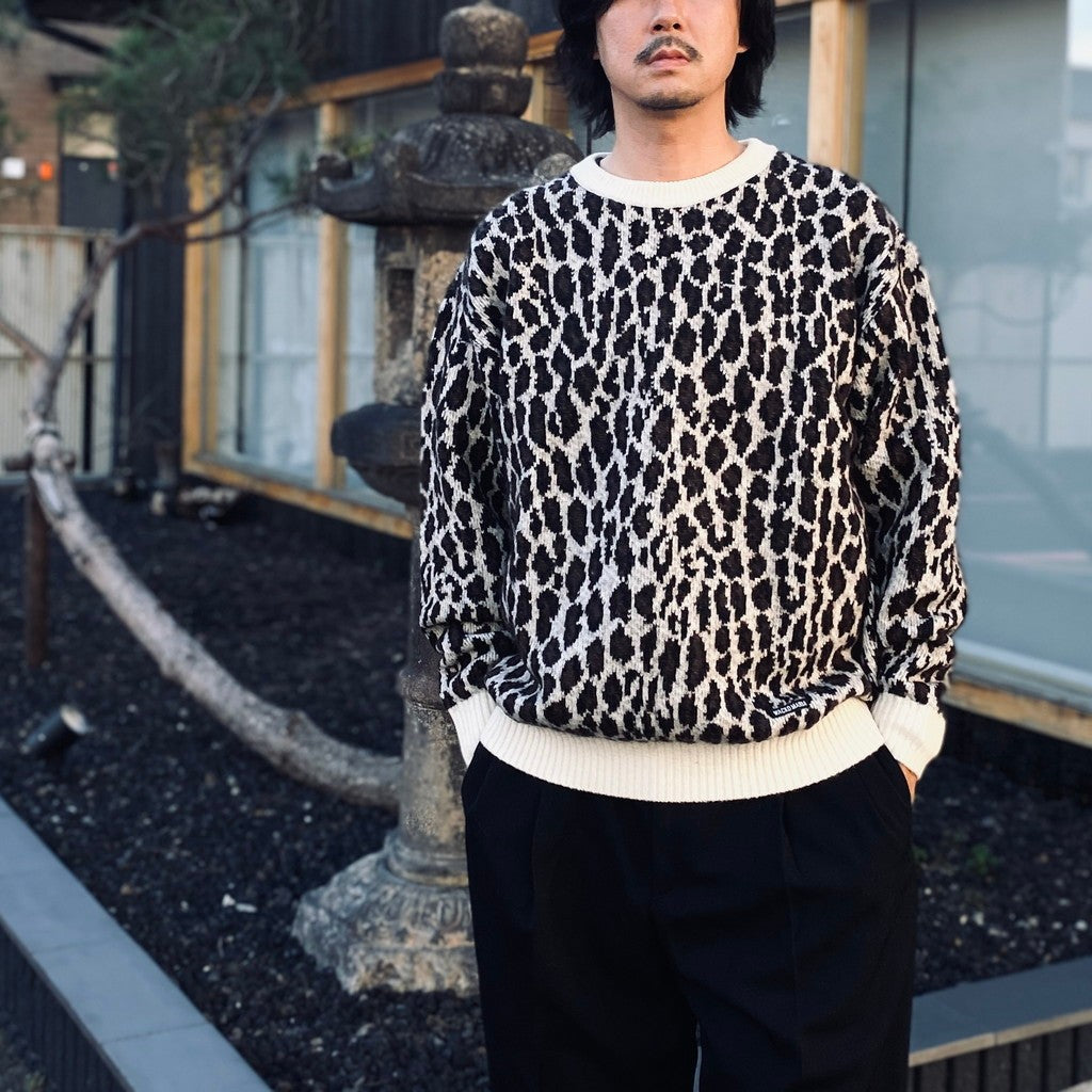 LEOPARD MOHAIR JACQUARD CREW NECK SWEATER #WHITE [26FW-WMK-KN16]