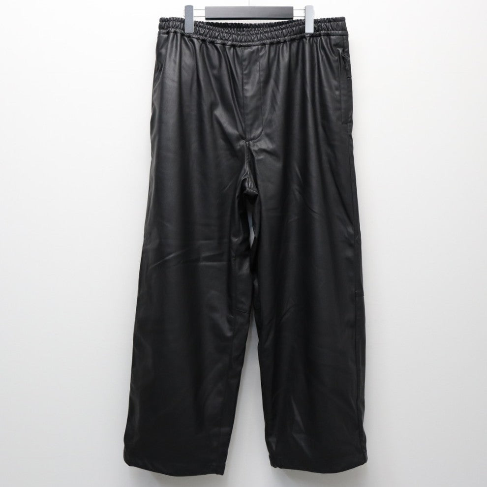LE SSERAFIM Windbreaker trackpants トレカ付き LE SSERAFIM Windbreaker trackpants トレカ付き