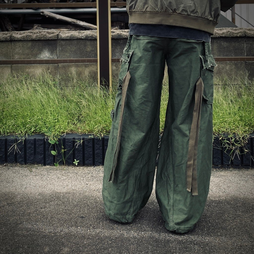 Slash Seam Twist Cargo Pants (PIGMENT DYED MOLESKIN) #OLIVE [M-P2