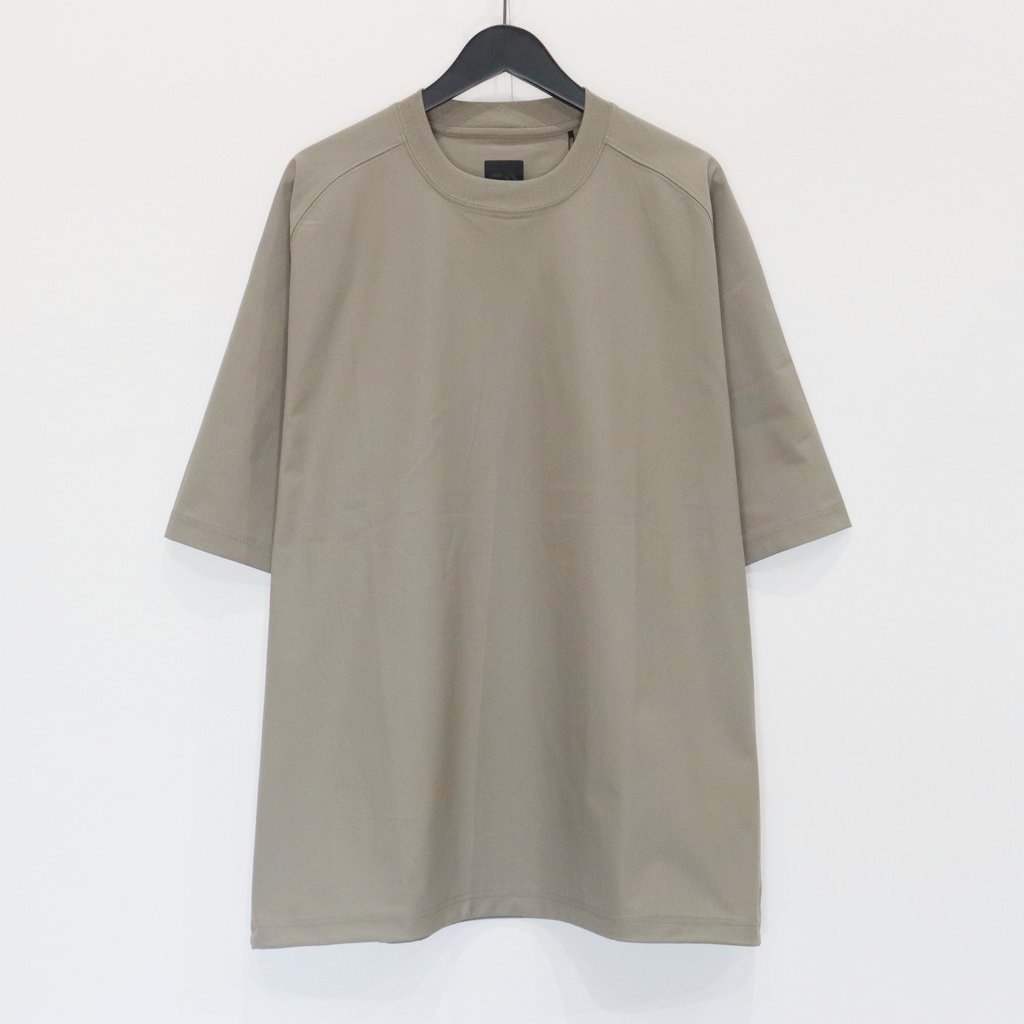 TECH LIGHTWEIGHT S/S TEE #WOLF GRAY [BE-31025]