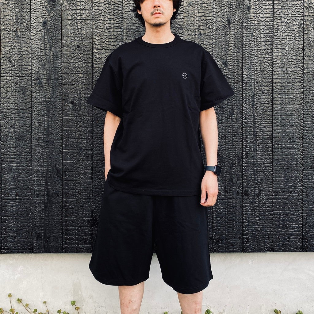 BACK LOGO TEE #BLACK [HOD26-01-TS006]