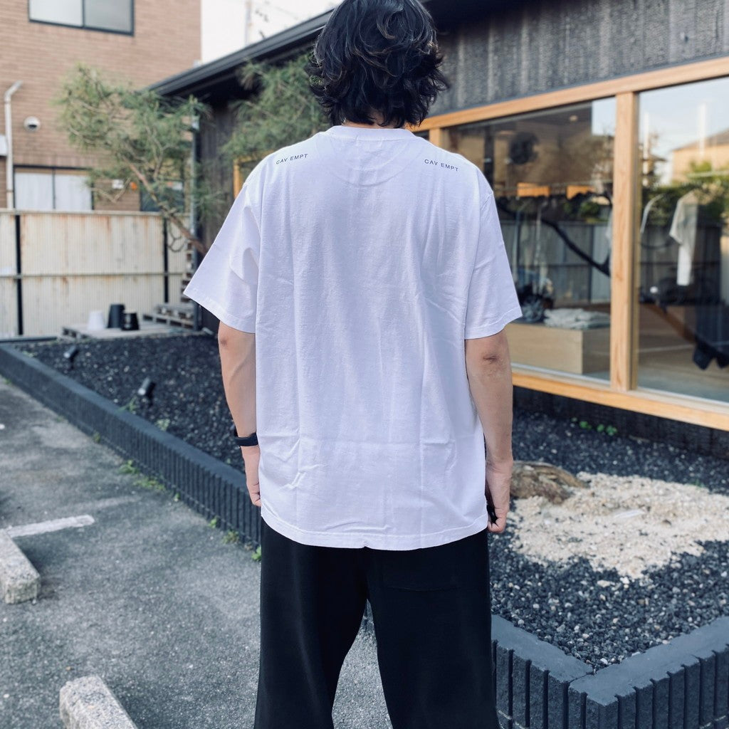 UNIVERSAL ALIENATION T #WHITE [CES28T01]
