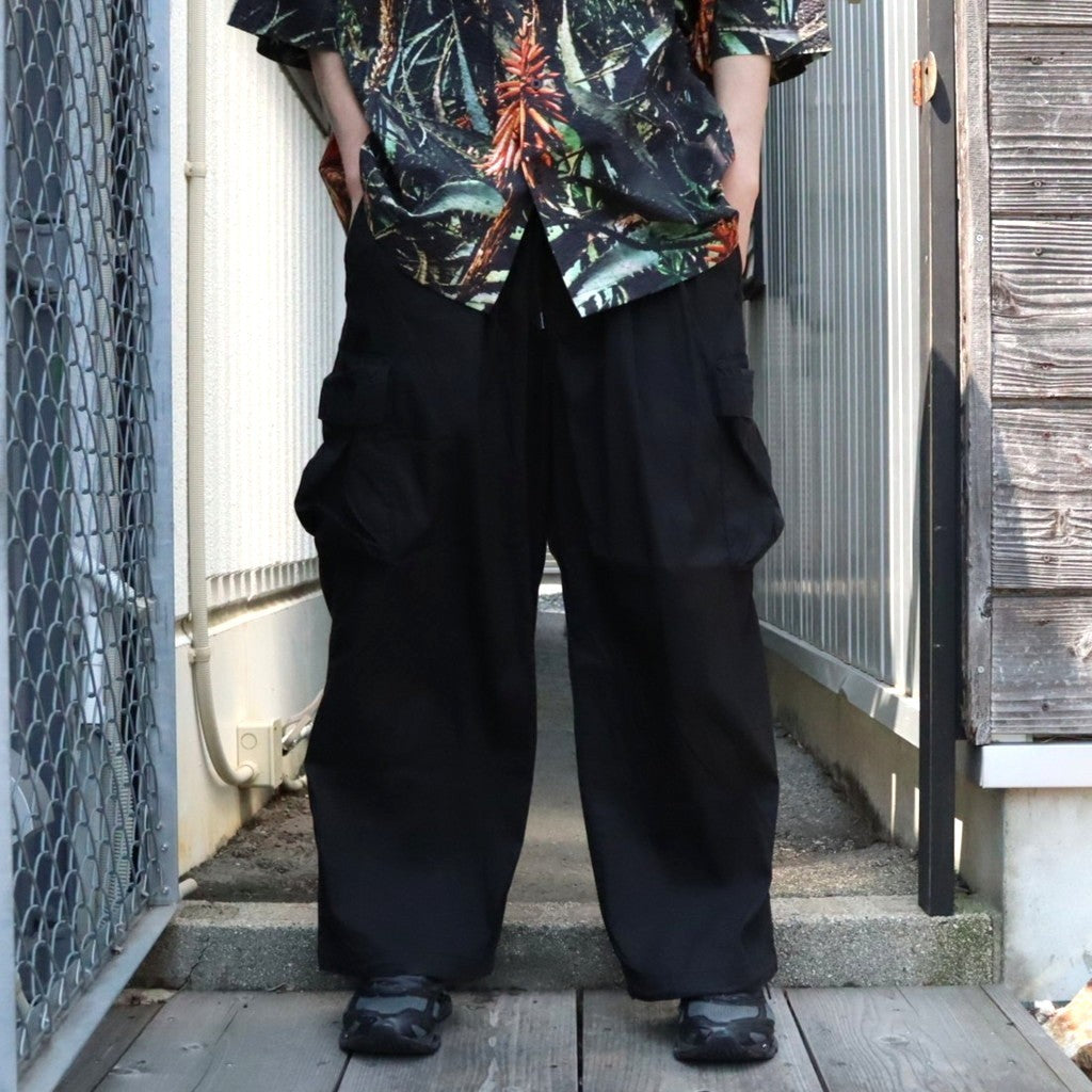 STRIPE BAGGY CARGO PANTS #Black [SU26-B06]